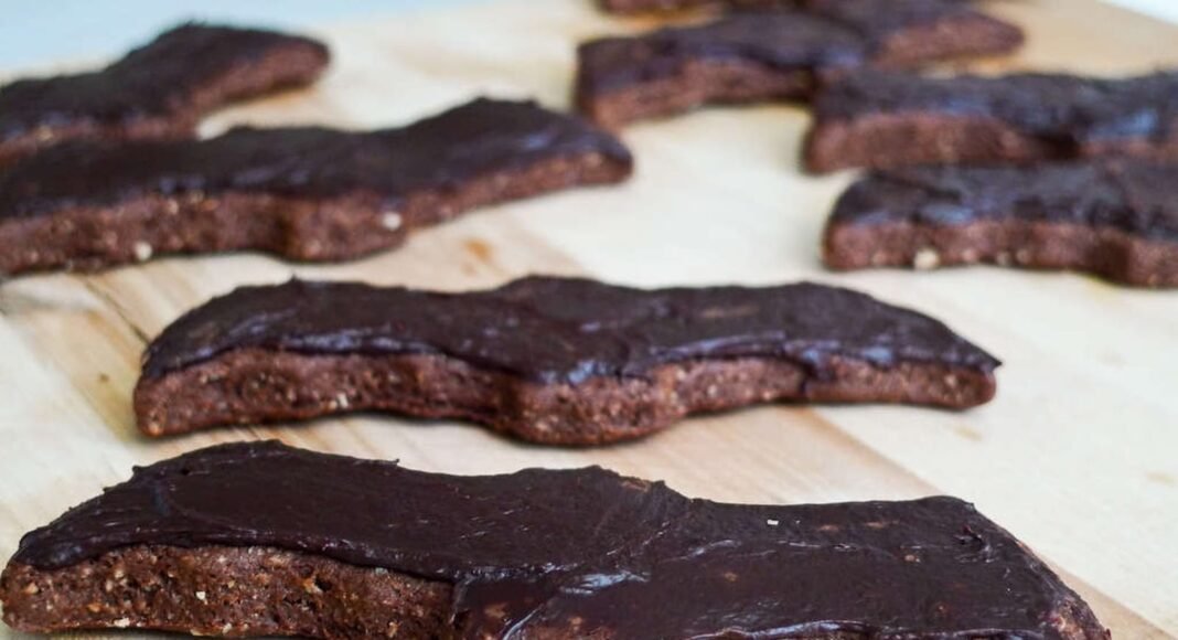 Ghoulishly Good Halloween Dishes – From Breakfast to Dessert! – One Green Planet