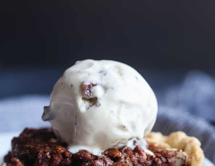 The BEST Chocolate Pecan Pie