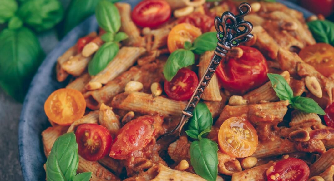 Celebrate #NationalPastaDay with These 15 Amazing Pasta Dishes For Fall! – One Green Planet