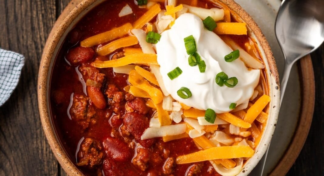 Instant Pot Chili | Cookies and Cups