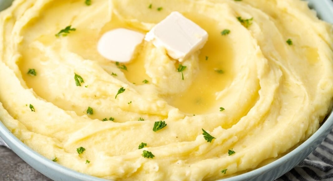 Instant Pot Mashed Potatoes | Cookies and Cups