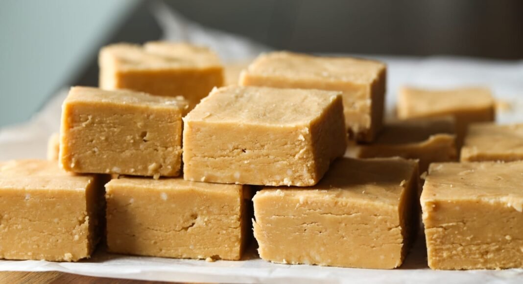 Easy Peanut Butter Fudge | Cookies and Cups