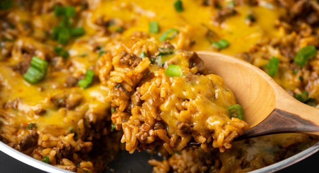 Easy Skillet Taco Rice | Cookies and Cups