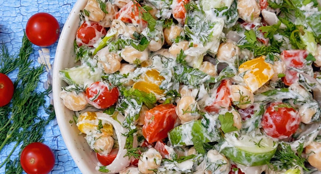 Greek Chickpea Salad Recipe - Mads' Cookhouse