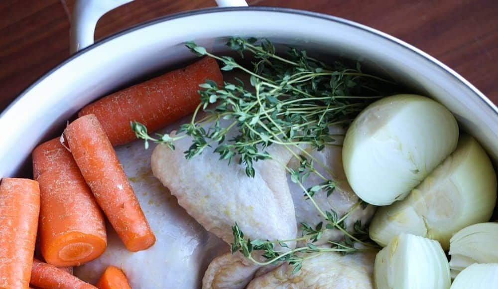 Easy Homemade Chicken Stock Recipe