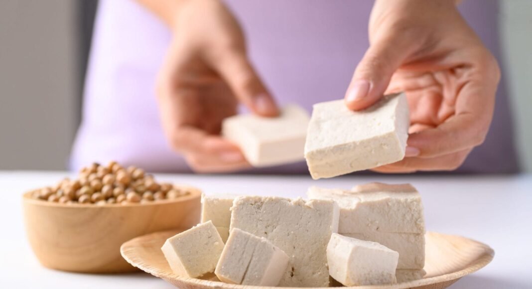 How to Make Homemade Tofu [Video] – One Green Planet