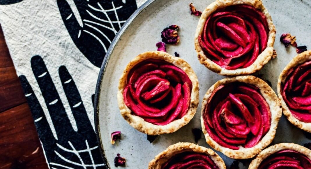 15 Non-Traditional Pies Recipes to Celebrate #NationalPieDay – One Green Planet