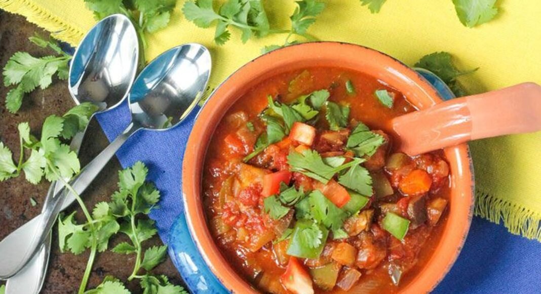 20 Easy Stews to Make This Winter That Will Keep You Warm and Cozy – One Green Planet