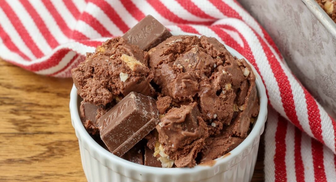 Kit Kat Ice Cream - Barefeet in the Kitchen
