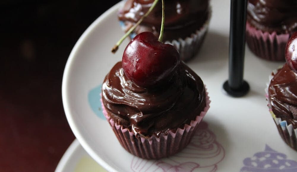 Chocolate Cherry Cupcakes [Vegan] – One Green Planet