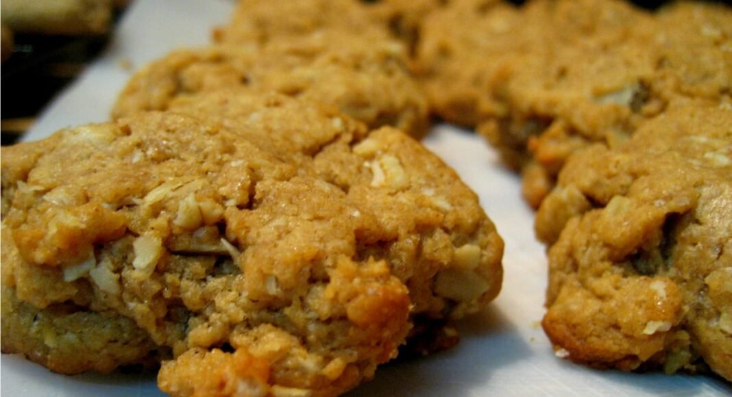 6 Healthy Foods You and Your Dog Can Enjoy Together – One Green Planet