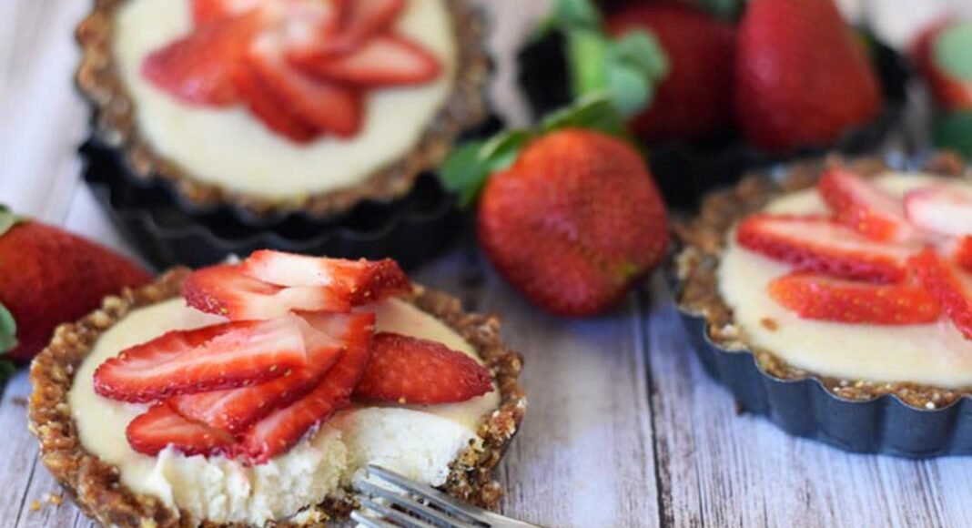 15 Dairy-Free Fruity Desserts Inspired by Your Favorite Cocktails! – One Green Planet