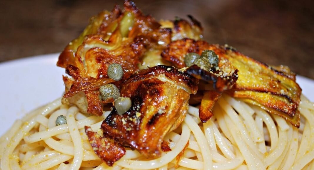 Fried Artichokes Over Lemon Butter Pasta [Vegan] – One Green Planet