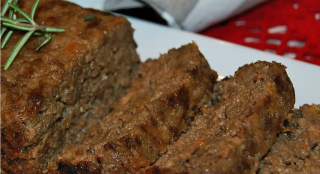 Diner-Style ‘Meat’ Loaf [Vegan] – One Green Planet
