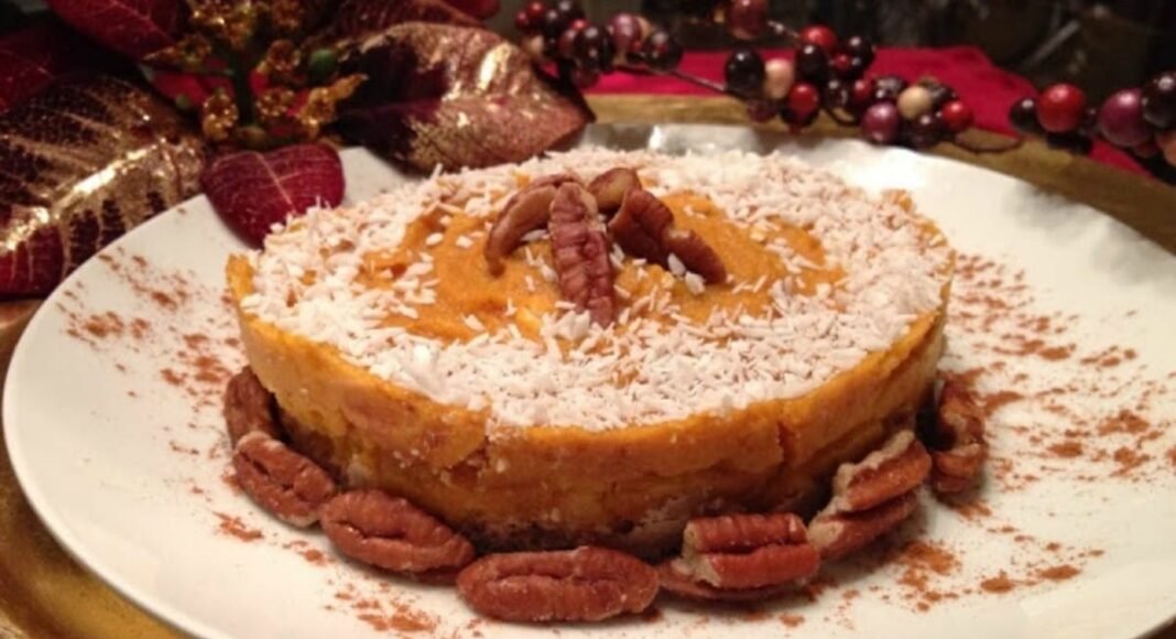 How to Make a Delicious Gluten-Free, No Bake, Low Sugar Mini Vegan Pumpkin Pie – One Green Planet