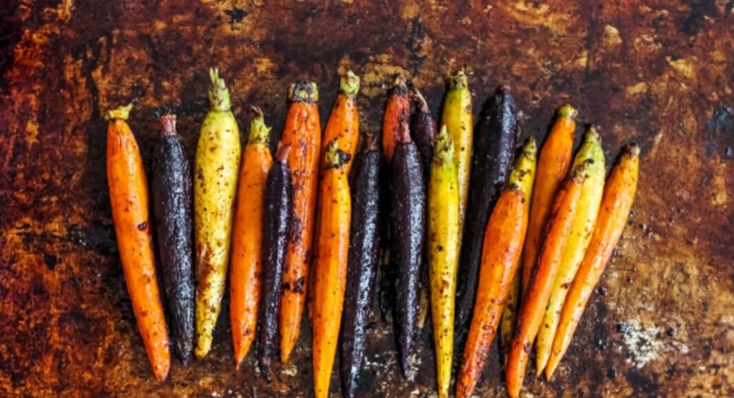 Spicy Maple Roasted Carrots [Vegan] – One Green Planet