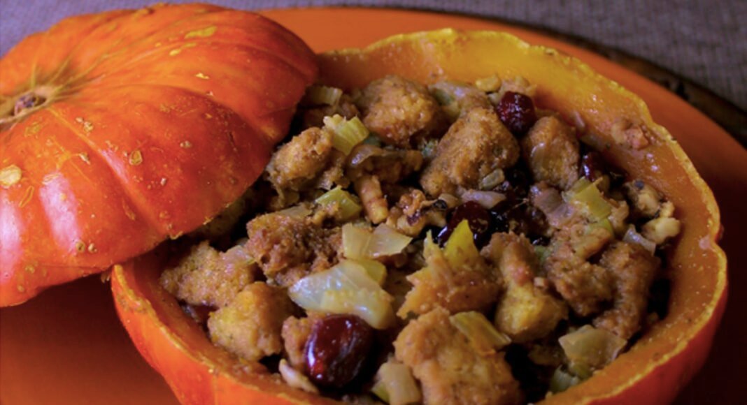 Thanksgiving Stuffing [Vegan] – One Green Planet