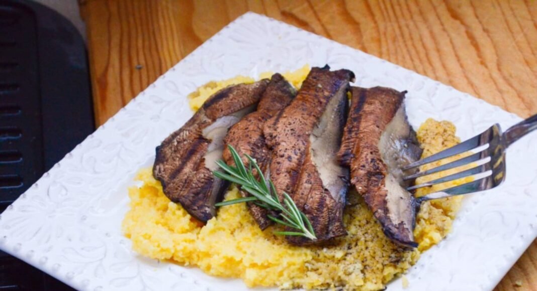 15 Mushroom-Forward Entrées Perfect for Holiday Feasting – One Green Planet