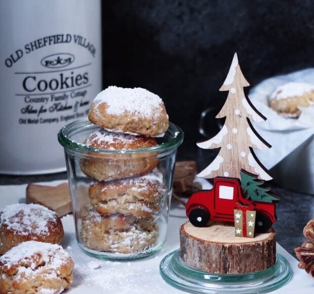 Holiday Stollen [Vegan] – One Green Planet