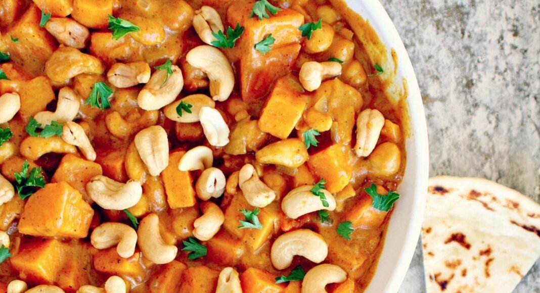 5 Must-Try Recipes from BLESSED, One Green Planet’s Christmas Cookbook! – One Green Planet