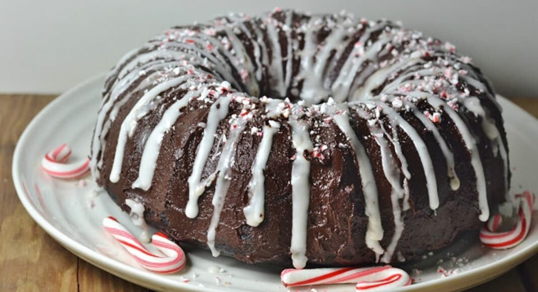 15 Festive Vegan Christmas Cakes for a Sweet Celebration – One Green Planet